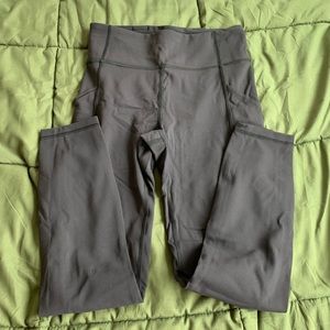 black lululemon leggings. barely worn, size 6.